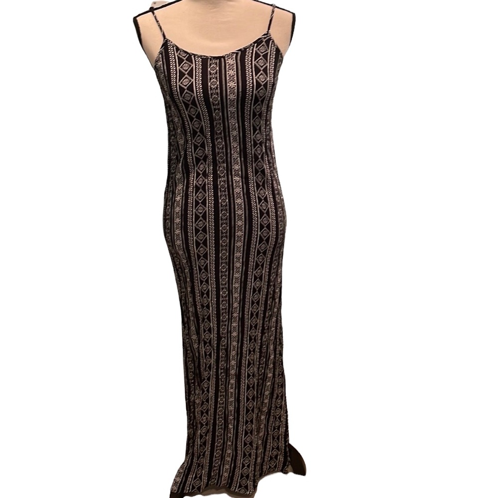 Olive + Oak maxi dress size xs. Side slits on both sides.